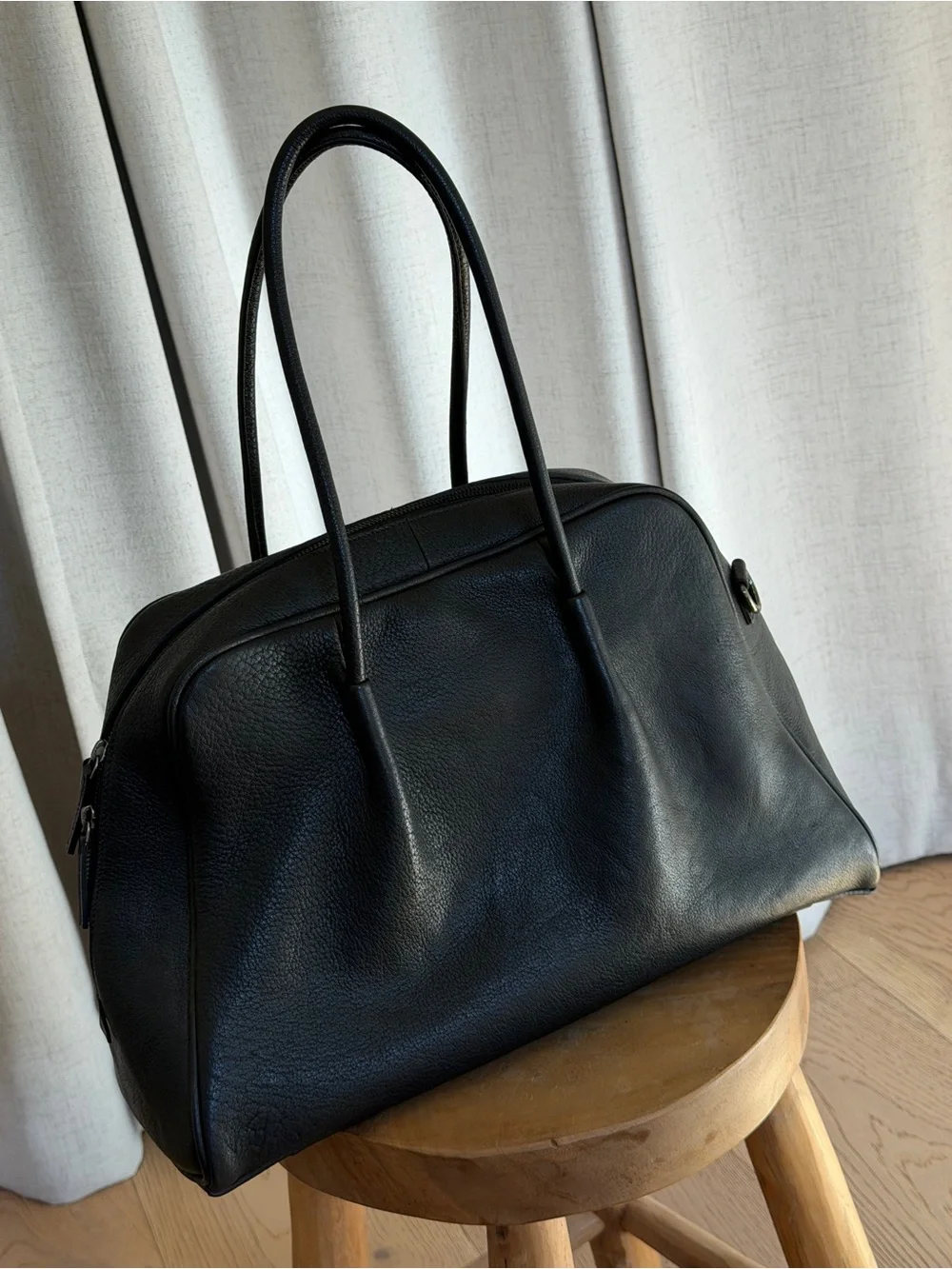 Elk Black Leather Shoulder Bag